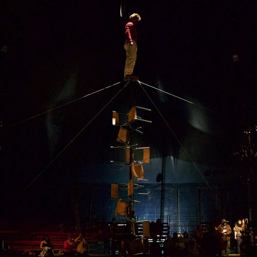 Cirque en décembre, 23 ans 3.jpg