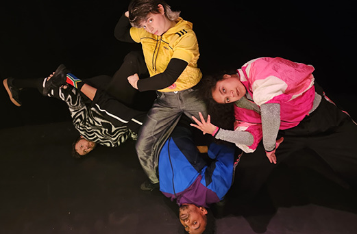 En famille - ATELIER DE DANSE