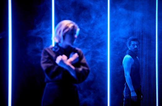 Collectif NightShot - JULIA</br>(NOUS NOUS RETROUVERONS LÀ OÙ IL N’Y A PLUS DE TÉNÈBRES)
